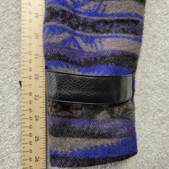 Truel Denim Women’s Aztec Print Coat Jacket Medium Blue Black Western Style - Picture 5 of 7